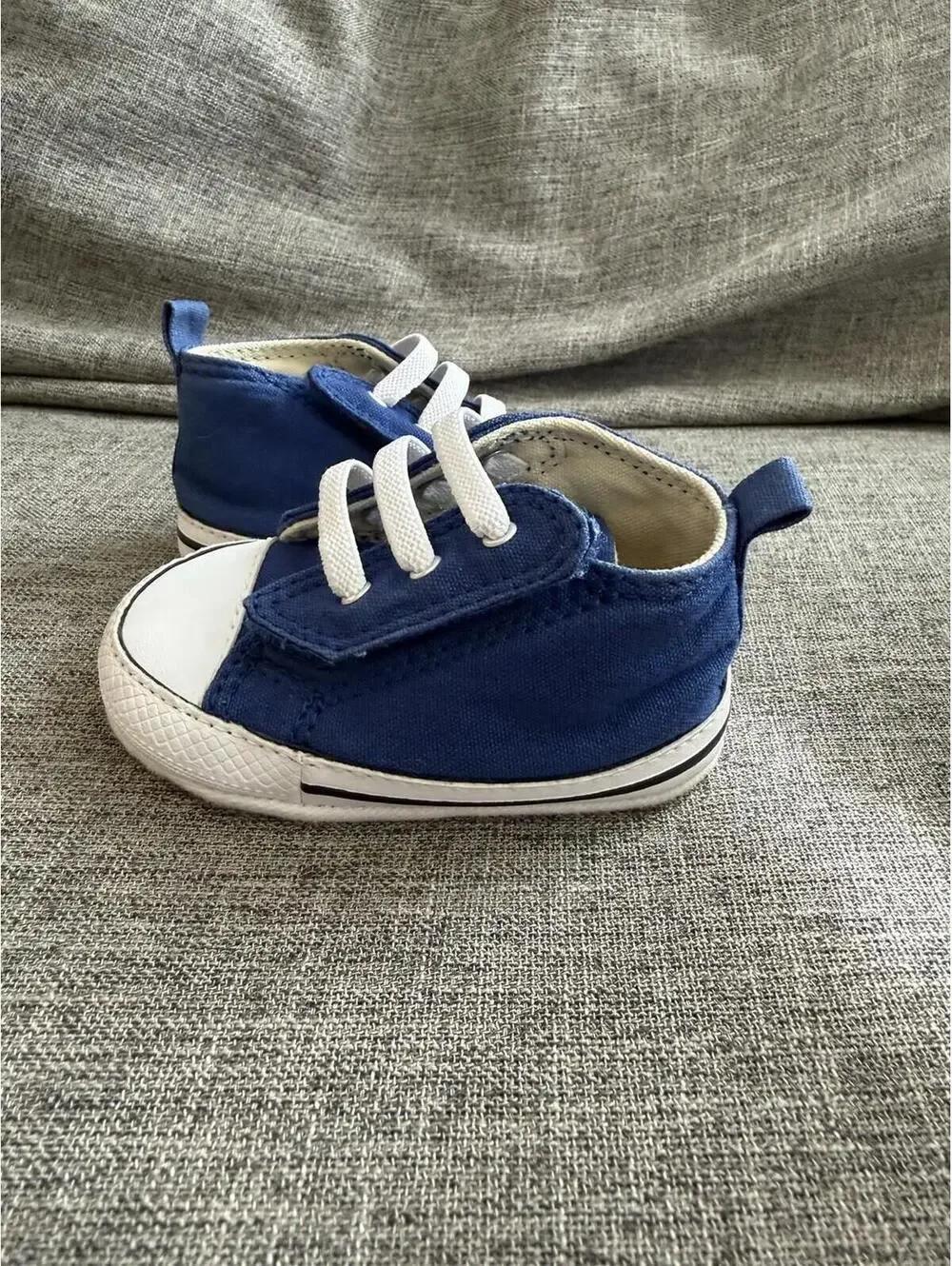 Chuck Taylor Converse All Stars First Star Crib Shoes Size 3 Newborn 0-6 Months